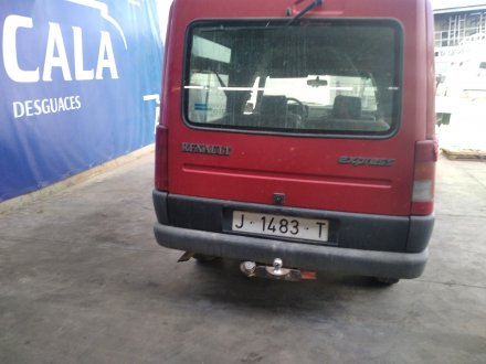 Vehiculo en el desguace: RENAULT RAPID/EXPRESS (F40) 1.9 Diesel