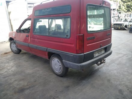 Vehiculo en el desguace: RENAULT RAPID/EXPRESS (F40) 1.9 Diesel