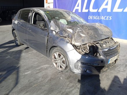 Vehiculo en el desguace: PEUGEOT 308 GT Line