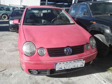 Vehiculo en el desguace: VOLKSWAGEN POLO (9N1) 1.4 TDI