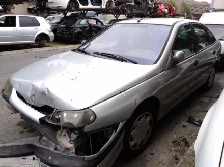 Vehiculo en el desguace: RENAULT LAGUNA (B56) 1.6 16V RT