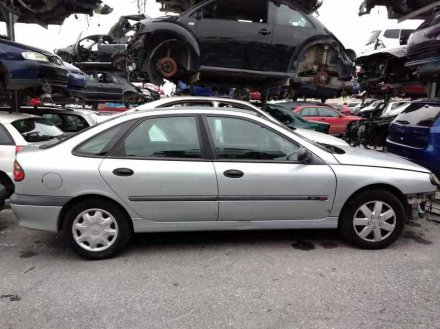 Vehiculo en el desguace: RENAULT LAGUNA (B56) 1.6 16V RT