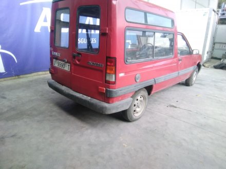 Vehiculo en el desguace: RENAULT RAPID/EXPRESS (F40) 1.9 Diesel
