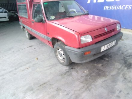 Vehiculo en el desguace: RENAULT RAPID/EXPRESS (F40) 1.9 Diesel