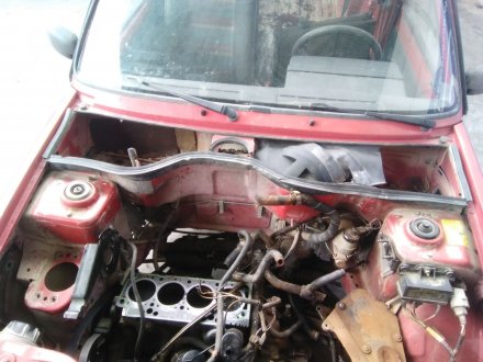 Vehiculo en el desguace: RENAULT RAPID/EXPRESS (F40) 1.9 Diesel