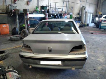 Vehiculo en el desguace: PEUGEOT 406 BERLINA (S1/S2) SRDT