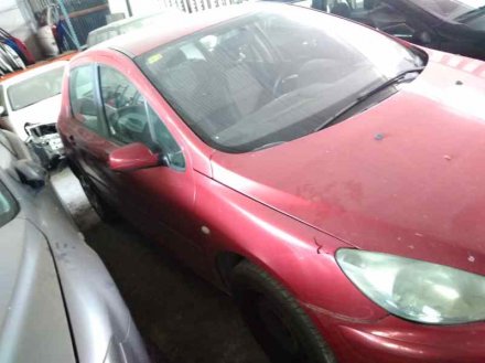 Vehiculo en el desguace: PEUGEOT 307 (S1) XR Clim