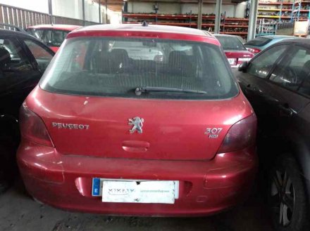 Vehiculo en el desguace: PEUGEOT 307 (S1) XR Clim