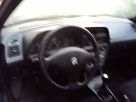 Vehiculo en el desguace: PEUGEOT 306 BERLINA 3/4/5 PUERTAS (S2) Boulebard