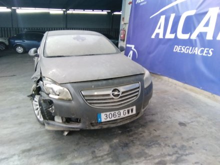 Vehiculo en el desguace: OPEL INSIGNIA BERLINA Cosmo