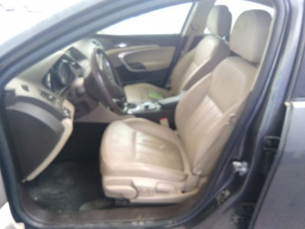 Vehiculo en el desguace: OPEL INSIGNIA BERLINA Cosmo