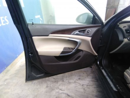 Vehiculo en el desguace: OPEL INSIGNIA BERLINA Cosmo