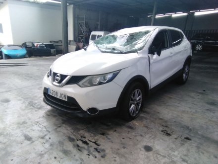 Vehiculo en el desguace: NISSAN QASHQAI (J11) Acenta