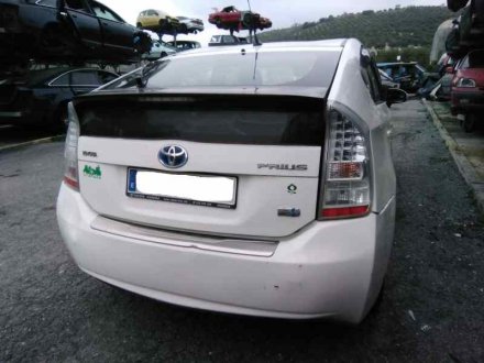 Vehiculo en el desguace: TOYOTA PRIUS (NHW30) Eco