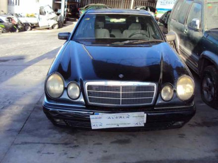 Vehiculo en el desguace: MERCEDES-BENZ CLASE E (W210) BERLINA DIESEL 290 Turbodiesel (210.017)