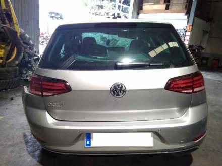 Vehiculo en el desguace: VOLKSWAGEN GOLF VII LIM. (BQ1) Advance