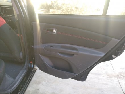 Vehiculo en el desguace: KIA RIO 1.5 CRDi EX1