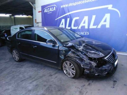 Vehiculo en el desguace: VOLKSWAGEN PASSAT BERLINA (3C2) Advance