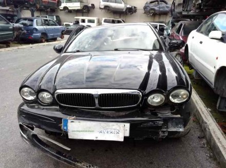 Vehiculo en el desguace: JAGUAR X-TYPE 2.0 D Classic