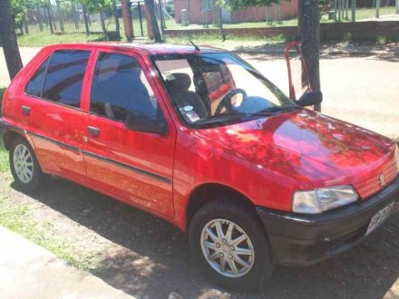 Vehiculo en el desguace: PEUGEOT 106 (S1) Kid