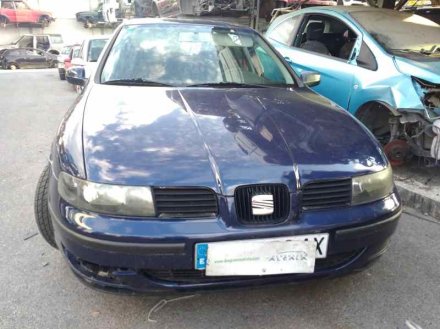 Vehiculo en el desguace: SEAT LEON (1M1) Signo