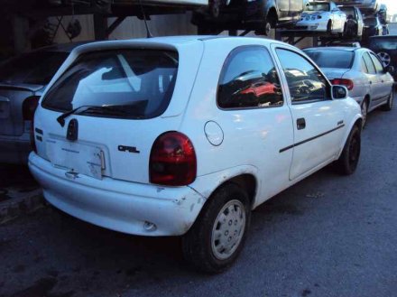 Vehiculo en el desguace: OPEL CORSA B Sport