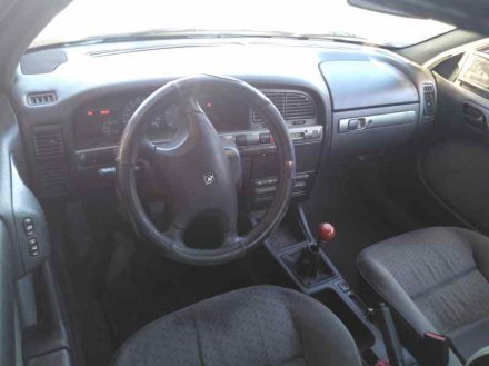 Vehiculo en el desguace: CITROEN XANTIA BERLINA 2.0 HDi SX