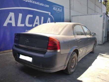 Vehiculo en el desguace: OPEL VECTRA C BERLINA Club