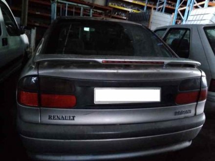 Vehiculo en el desguace: RENAULT LAGUNA (B56) 2.2 D RT (B56F/G)