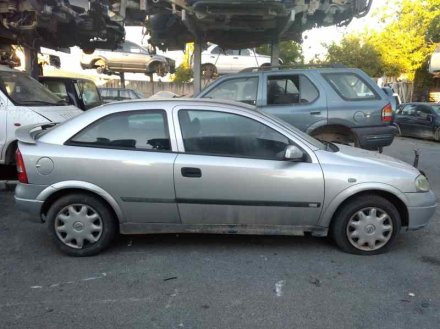 Vehiculo en el desguace: OPEL ASTRA G BERLINA Sport