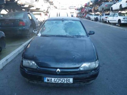 Vehiculo en el desguace: RENAULT SAFRANE (B54) 2.2 Si