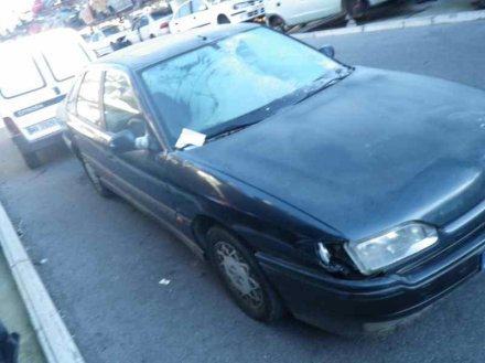 Vehiculo en el desguace: RENAULT SAFRANE (B54) 2.2 Si