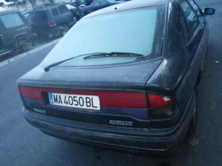 Vehiculo en el desguace: RENAULT SAFRANE (B54) 2.2 Si