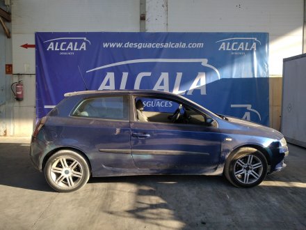 Vehiculo en el desguace: FIAT STILO (192) 1.9 JTD / 1.9 JTD 115 Dynamic