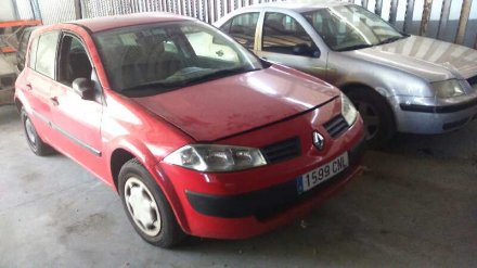 Vehiculo en el desguace: RENAULT MEGANE II BERLINA 5P Pack Authentique (E)