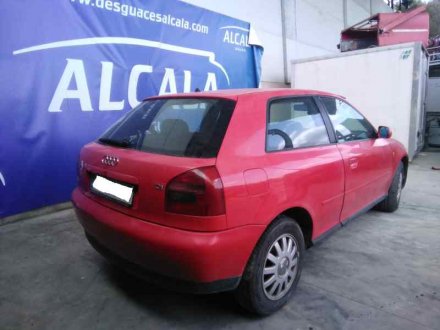 Vehiculo en el desguace: AUDI A3 (8L) 1.9 TDI Ambiente