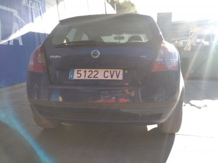 Vehiculo en el desguace: FIAT STILO (192) 1.9 JTD / 1.9 JTD 115 Dynamic
