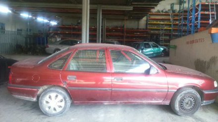 Vehiculo en el desguace: OPEL VECTRA A CD