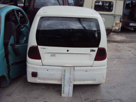 Vehiculo en el desguace: J.D.M. TITANE BLY2