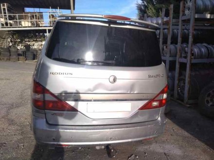 Vehiculo en el desguace: SSANGYONG RODIUS Xdi