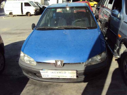 Vehiculo en el desguace: PEUGEOT 106 (S2) Kid