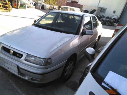 Vehiculo en el desguace: SEAT TOLEDO (1L) SE