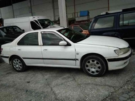 Vehiculo en el desguace: PEUGEOT 406 BERLINA (S1/S2) SRDT