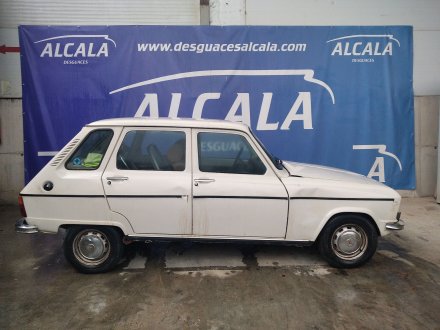 Vehiculo en el desguace: RENAULT R6 R6 1.1 GTL *