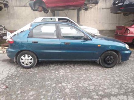 Vehiculo en el desguace: DAEWOO LANOS SE