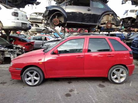 Vehiculo en el desguace: SEAT IBIZA (6K) Básico