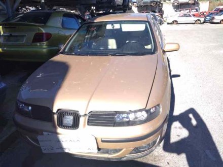 Vehiculo en el desguace: SEAT TOLEDO (1M2) Executive