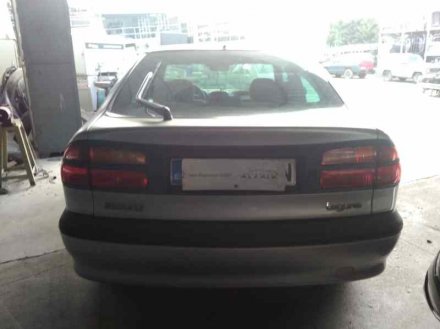 Vehiculo en el desguace: RENAULT LAGUNA (B56) 1.6 16V RT