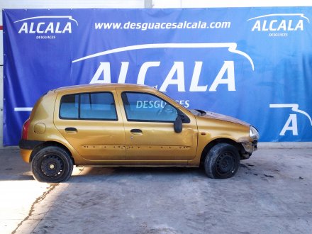 Vehiculo en el desguace: RENAULT CLIO II FASE I (B/CBO) 1.9 D
