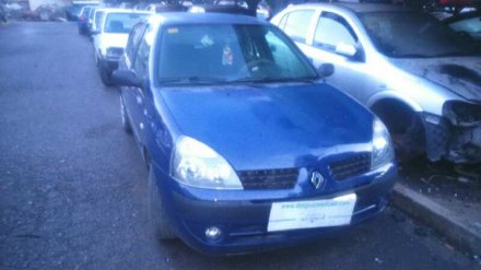 Vehiculo en el desguace: RENAULT CLIO II FASE II (B/CB0) Authentique